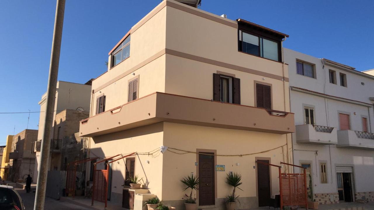 Le Cale Bed & Breakfast Lampedusa Exterior photo